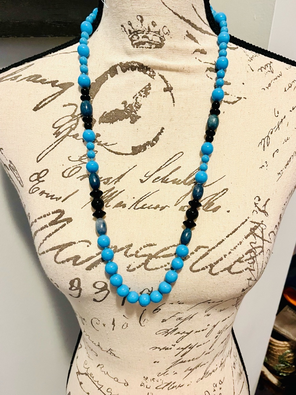 Vintage Turquoise Blue Black Beaded Necklace 30” Statement Graduated